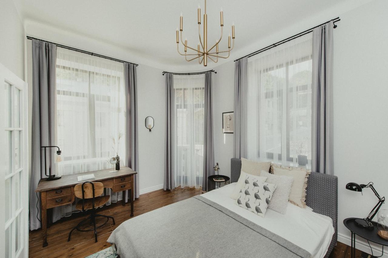 Cozy Apartment Near Zalgirio Arena By Urban Rent Kaunas Luaran gambar